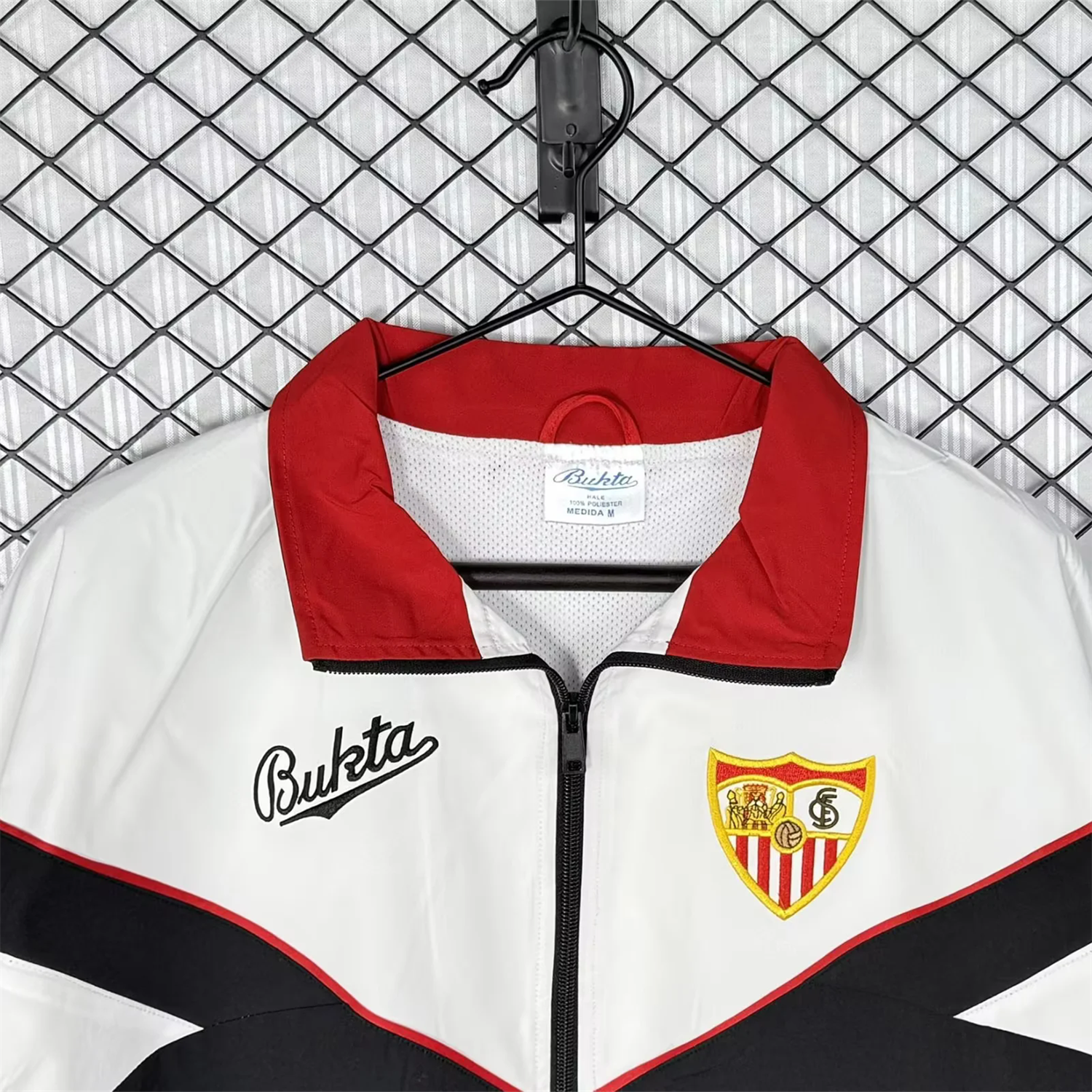 Retro Sevilla 1992-93 Home Windbreaker Jacket - Black And Red - Unitedfutballjersey