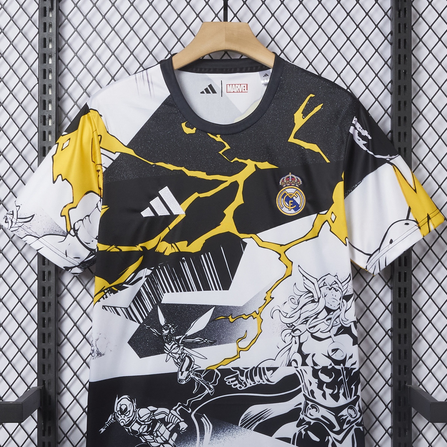 Real Madrid 25-26 Comics Special Jersey - Fans Version - Unitedfutballjersey