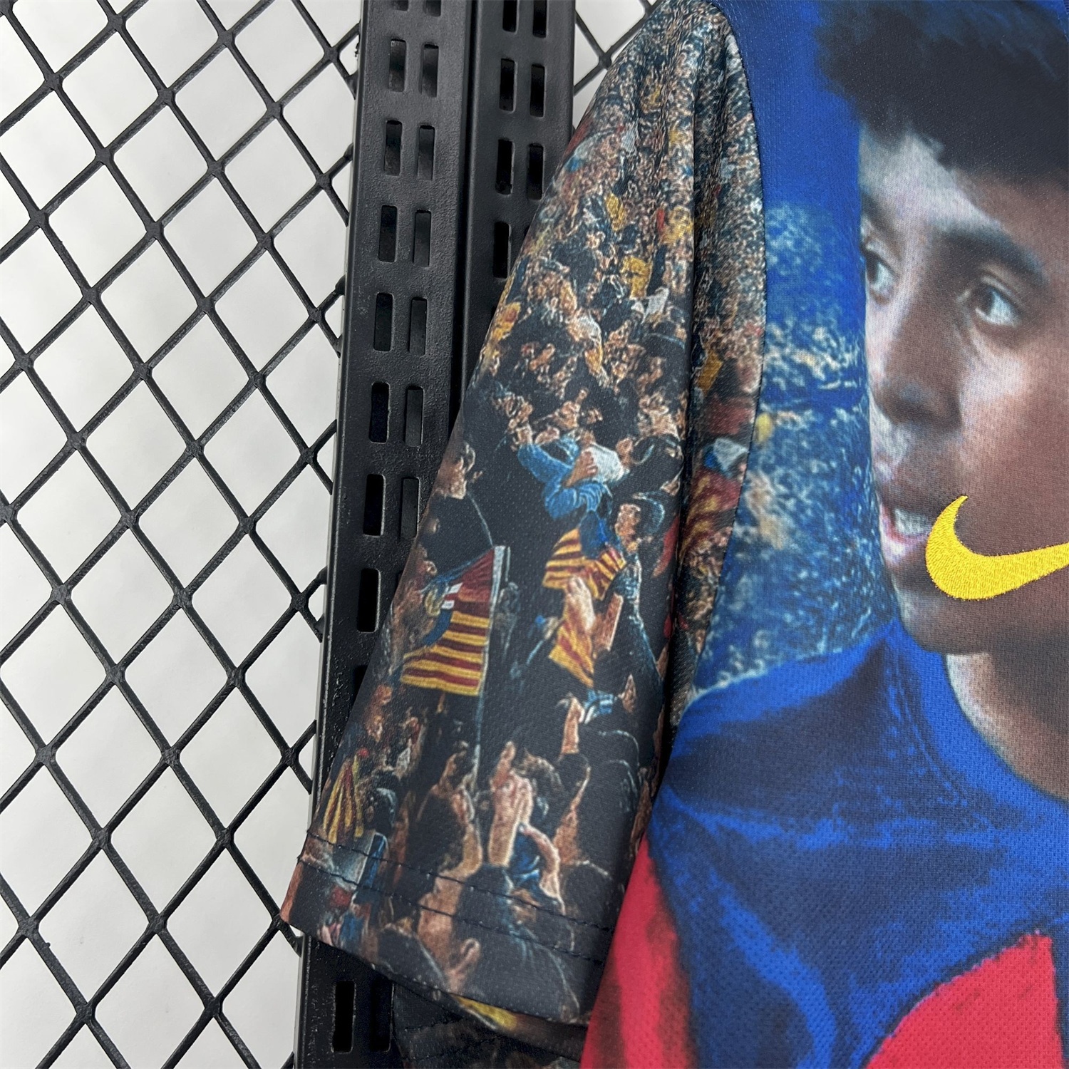 Barcelona 25-26 Lamine Yamal Special Jersey - Fans Version - Unitedfutballjersey