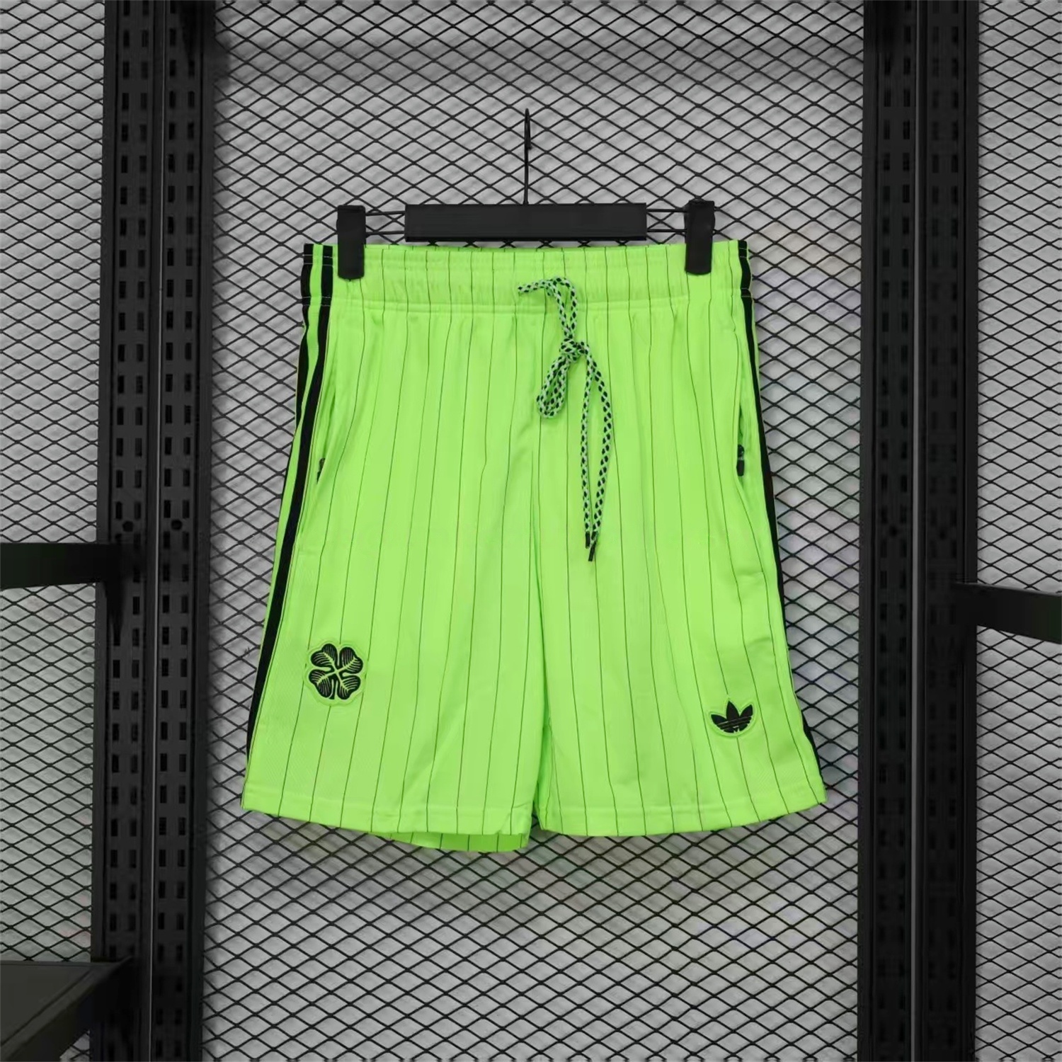Celtic 25-26 Trefoil Green Travel Shorts - Player Version - Unitedfutballjersey