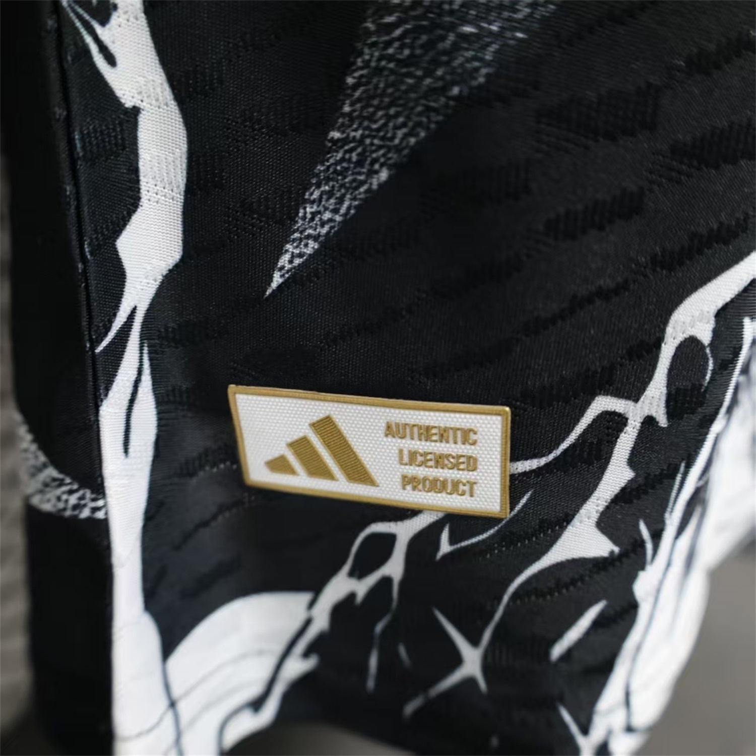 Real Madrid 25-26 Thunder Comics Pre-Match Special Jersey - Player Version - Unitedfutballjersey