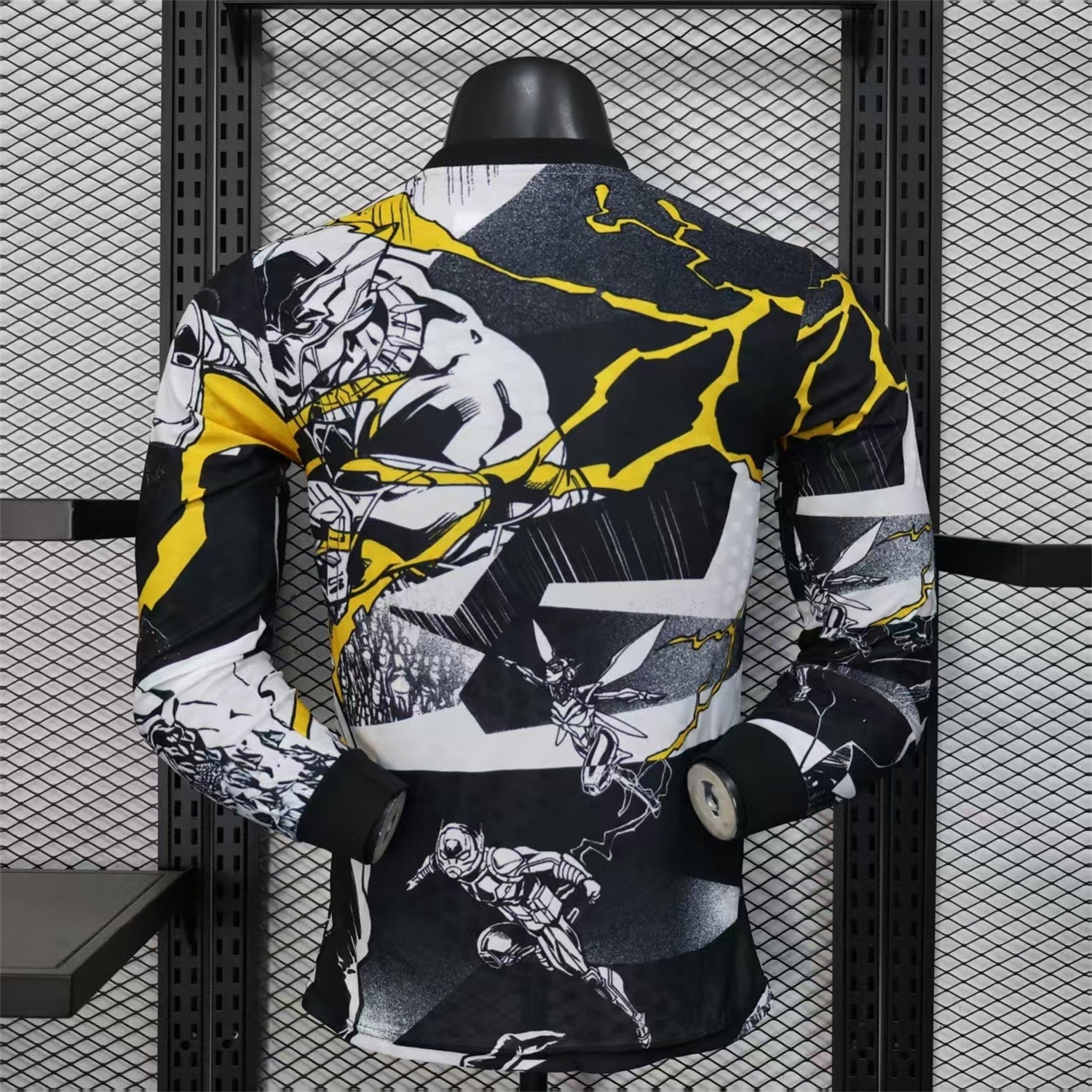 Real Madrid 25-26 Thunder Comics Pre-Match Special Long Sleeves Jersey - Player Version - Unitedfutballjersey