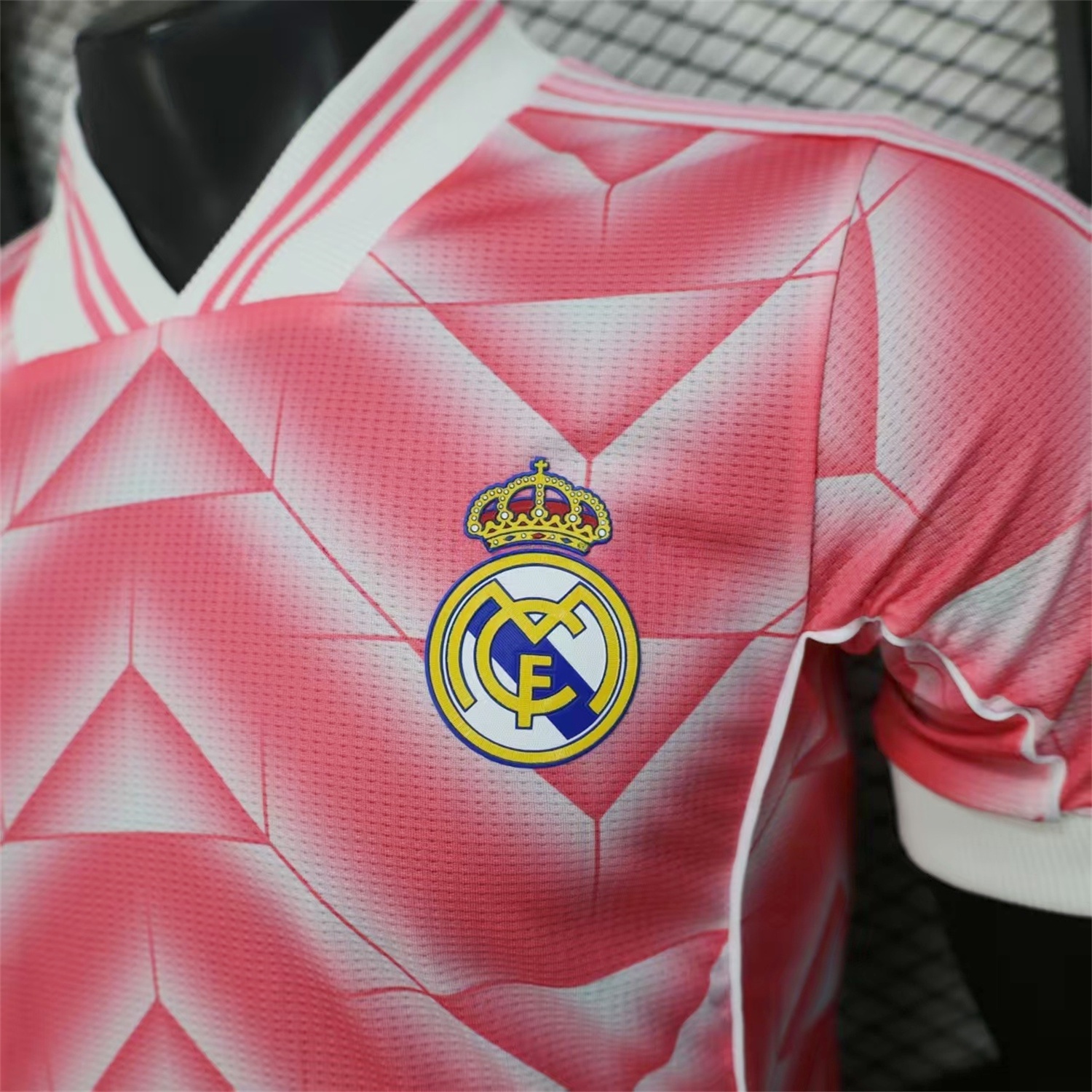 Real Madrid 25-26 Refracted Pink Light White Special Jersey - Player Version - Unitedfutballjersey