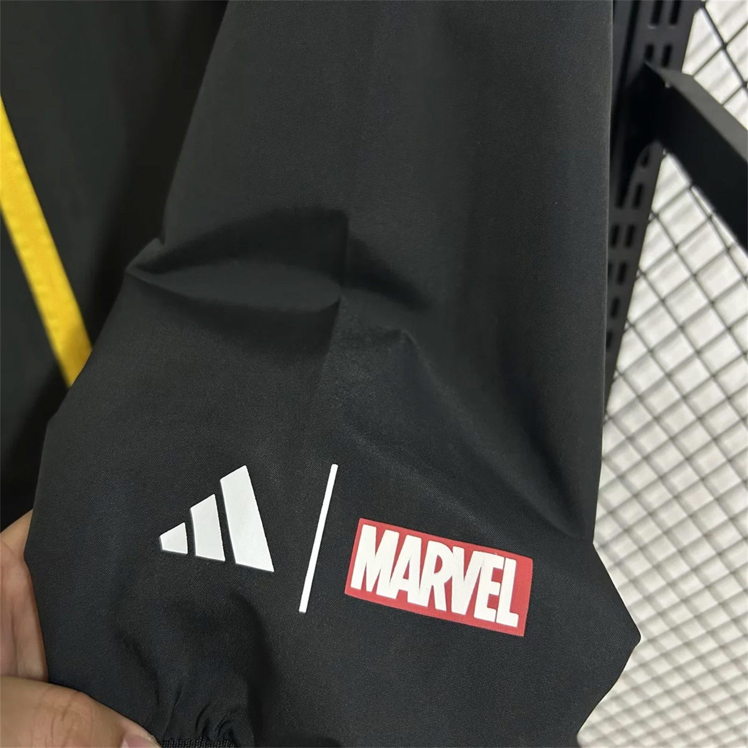 Real Madrid 25-26 Windbreaker Jacket - Black - Unitedfutballjersey