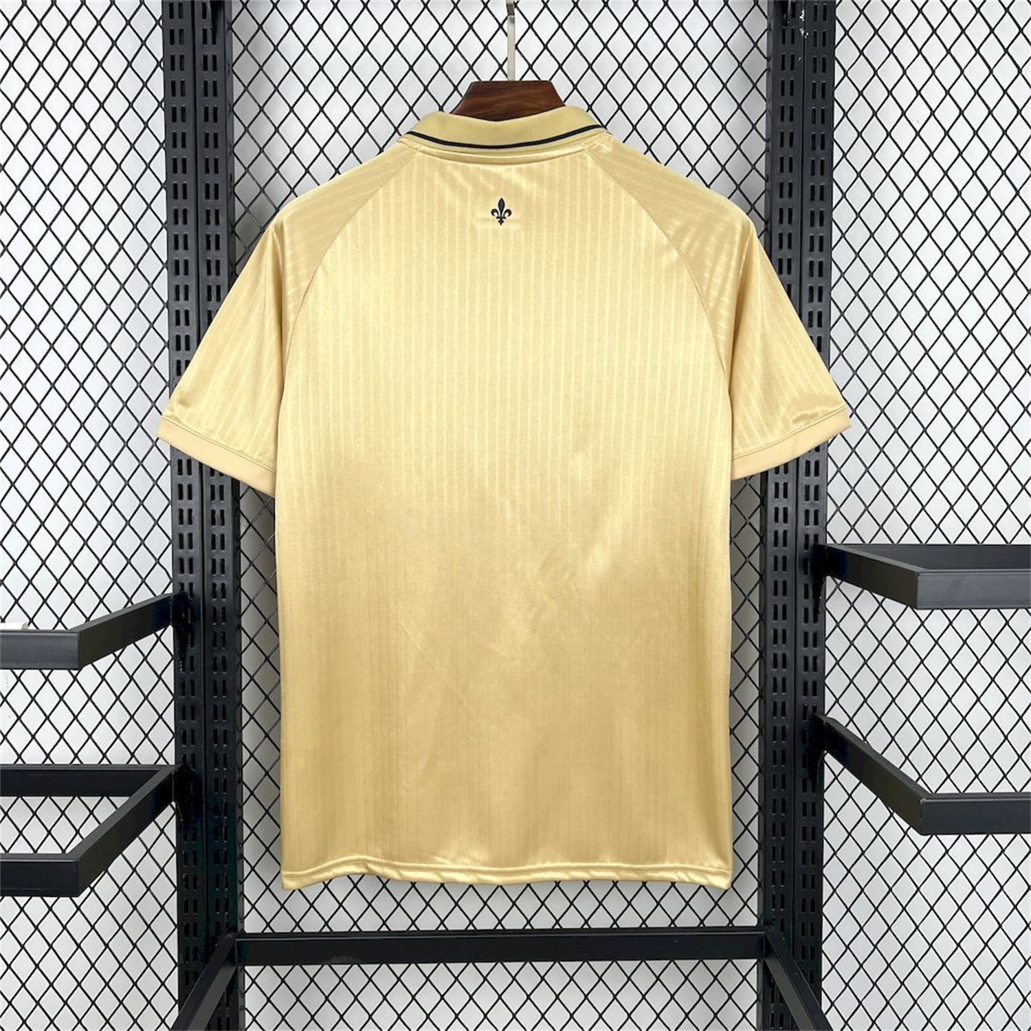 FC Versailles 25-26 Gold L'Élégant Special Jersey - Fans Version - Unitedfutballjersey