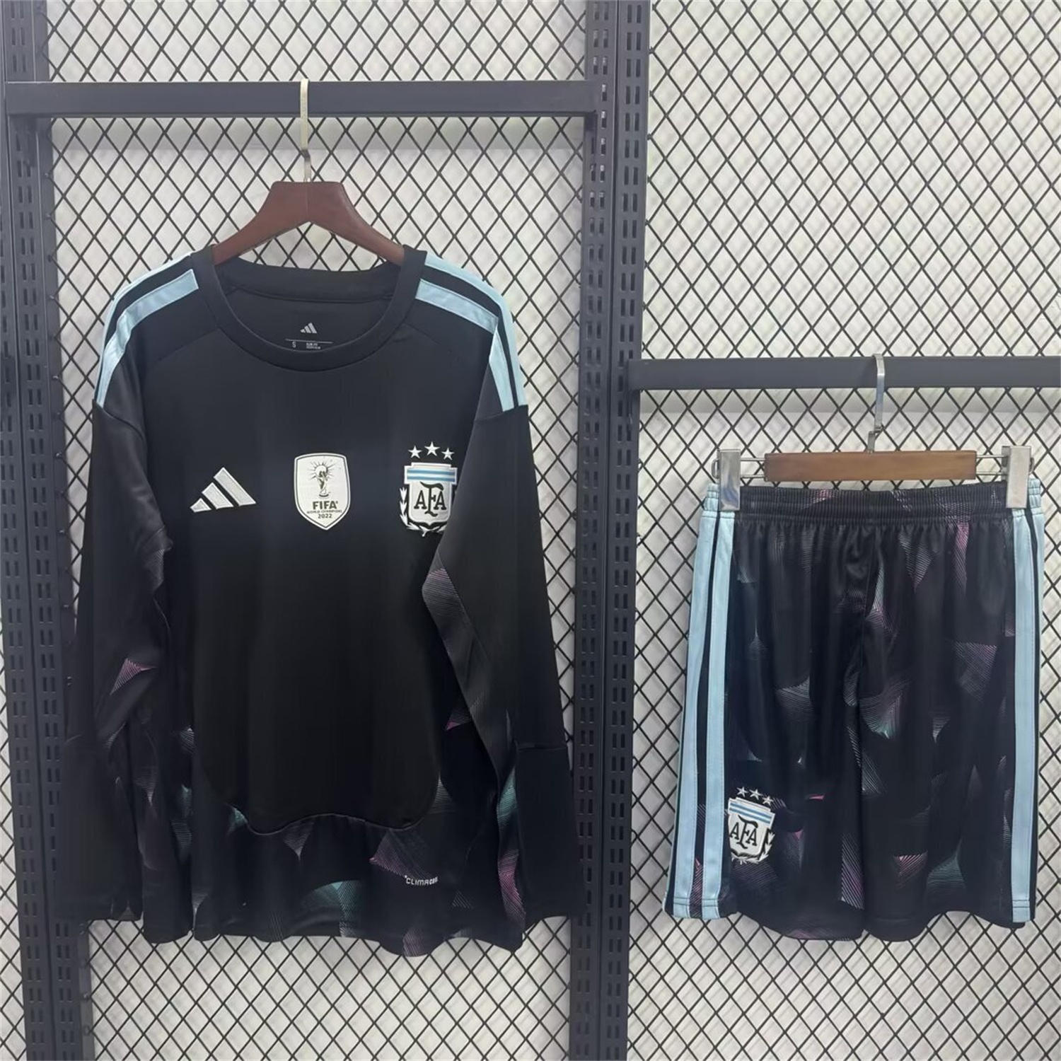Argentina 2026 Goalkeeper Black Long Sleeves Kids Kit - Unitedfutballjersey