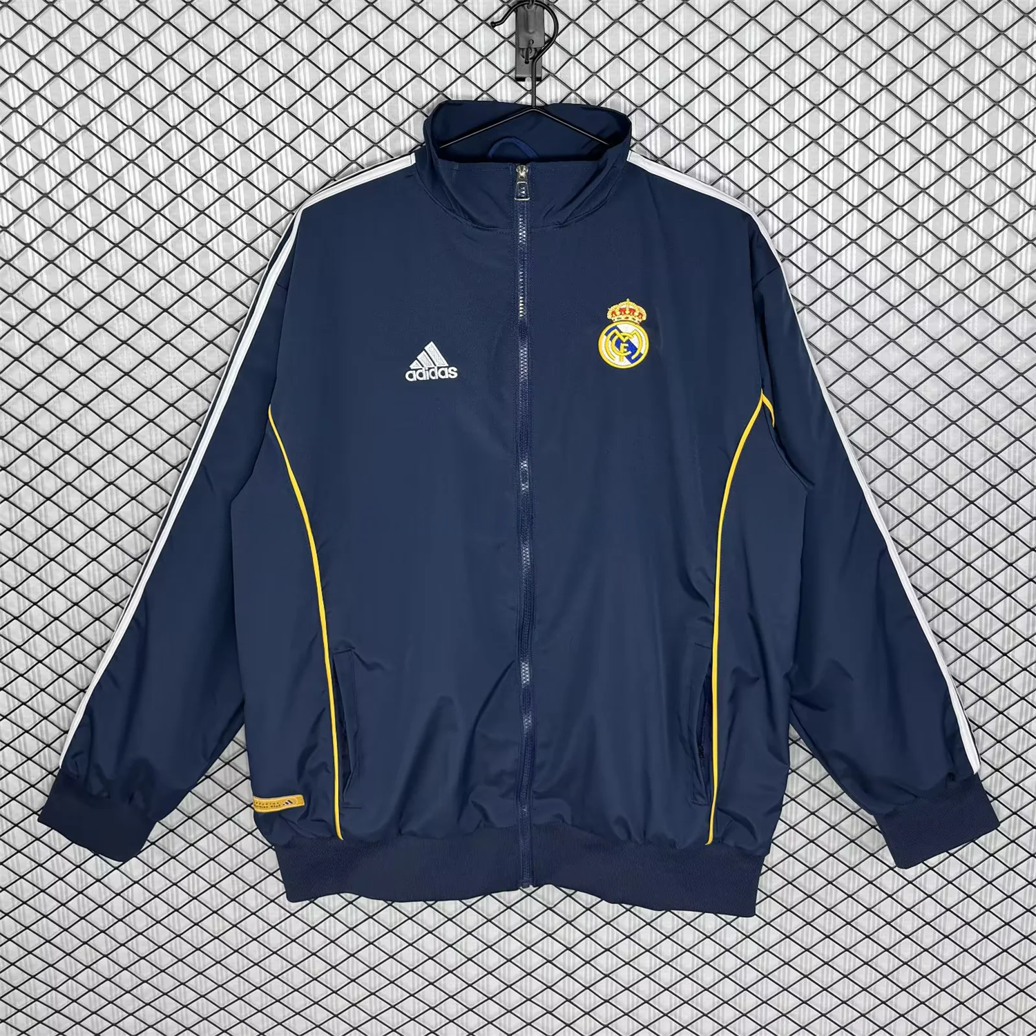 Retro Real Madrid 1998-99 Third Windbreaker Jacket - Blue - Unitedfutballjersey
