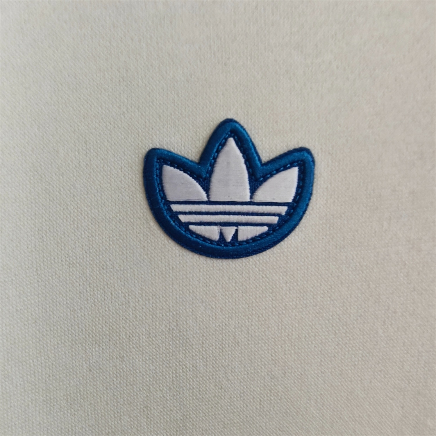 Real Madrid 25-26 Originals Terrace Icon Unisex Pullover Hoodie - Unitedfutballjersey