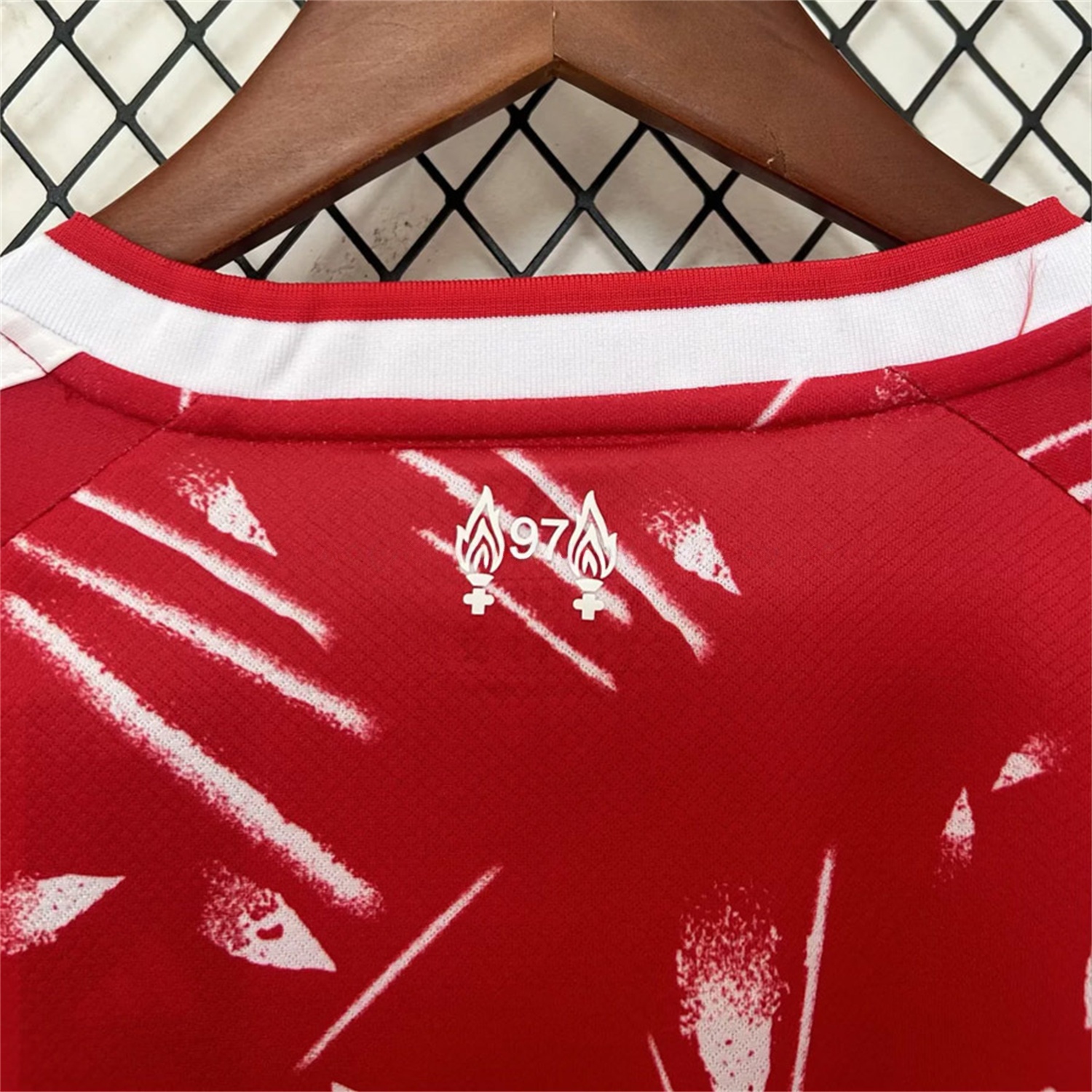 Liver.pool 26-27 Home Jersey - Fans Version - Unitedfutballjersey