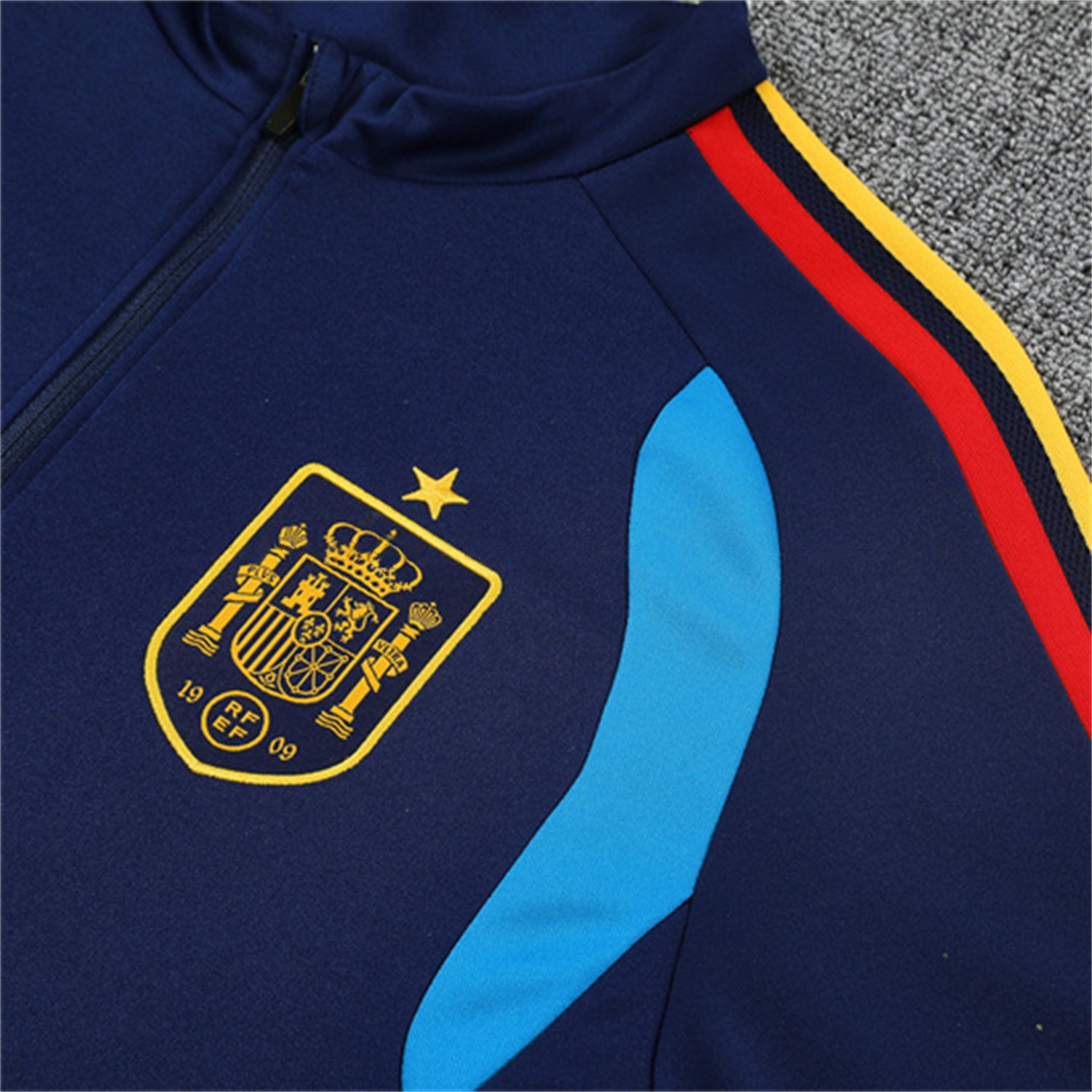 Spain 2026 Long Sleeve Training Set - Royal Blue Top & Pants - Unitedfutballjersey