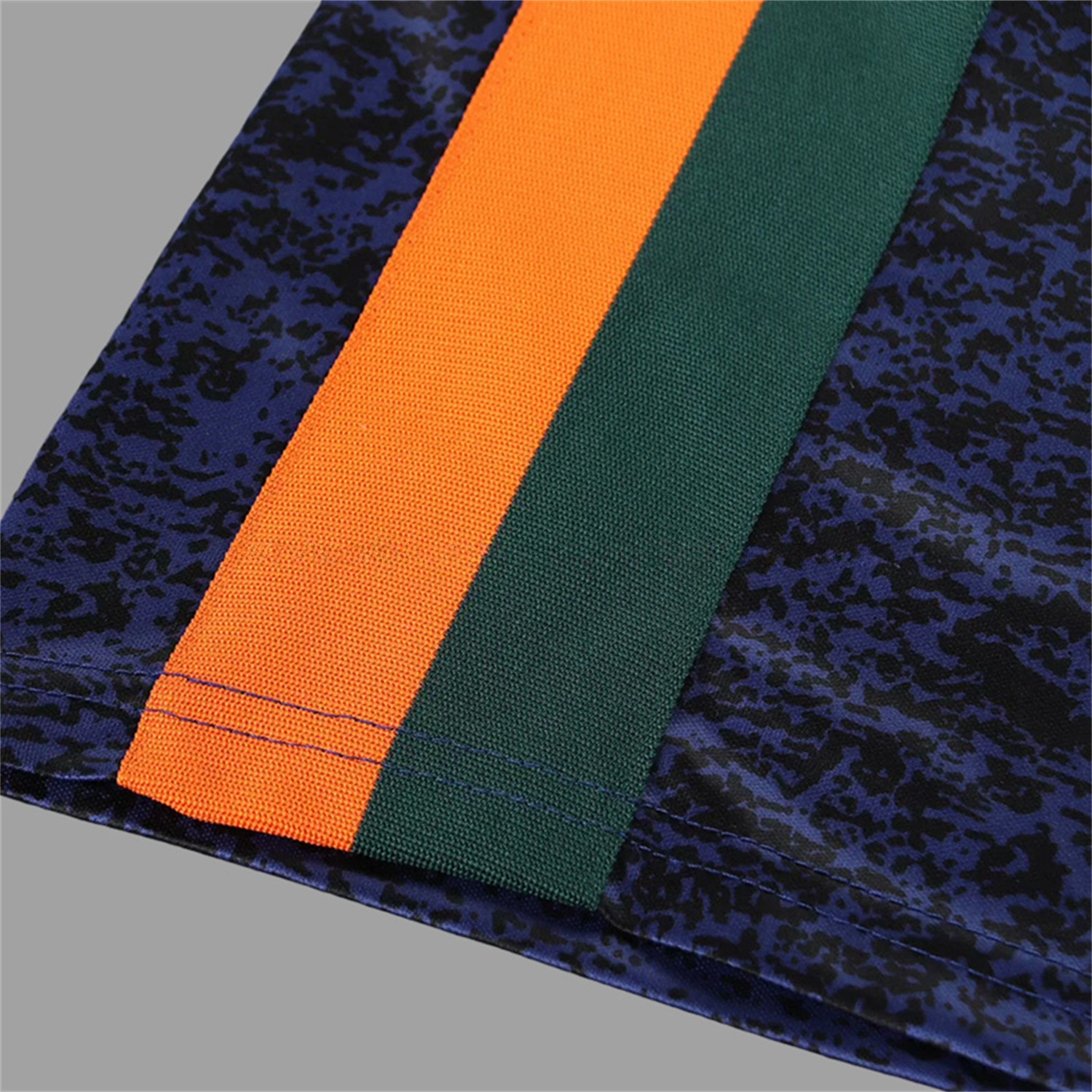 Retro Newcastle United 1997-98 Away Kids Kit - Unitedfutballjersey