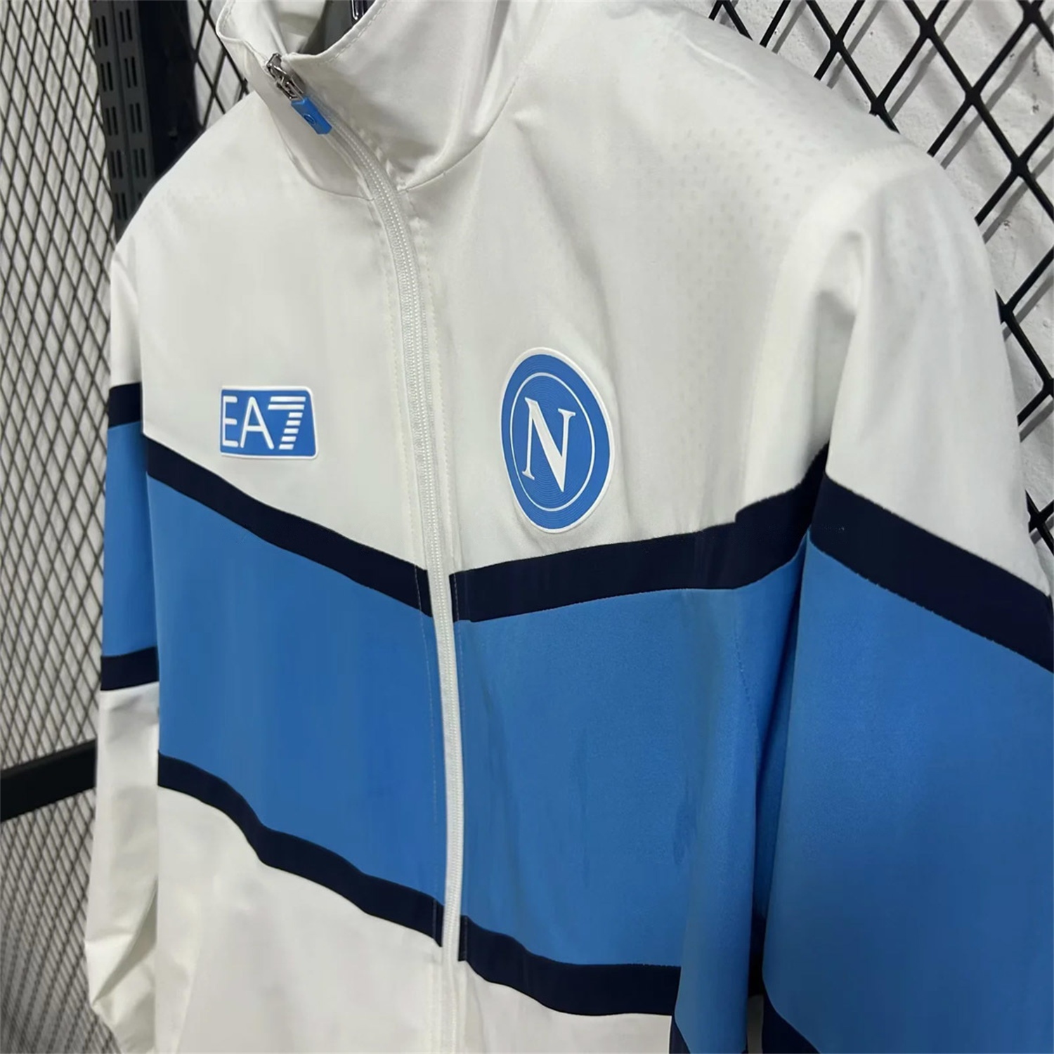 Napoli 25-26 Windbreaker Jacket - White And Blue - Unitedfutballjersey