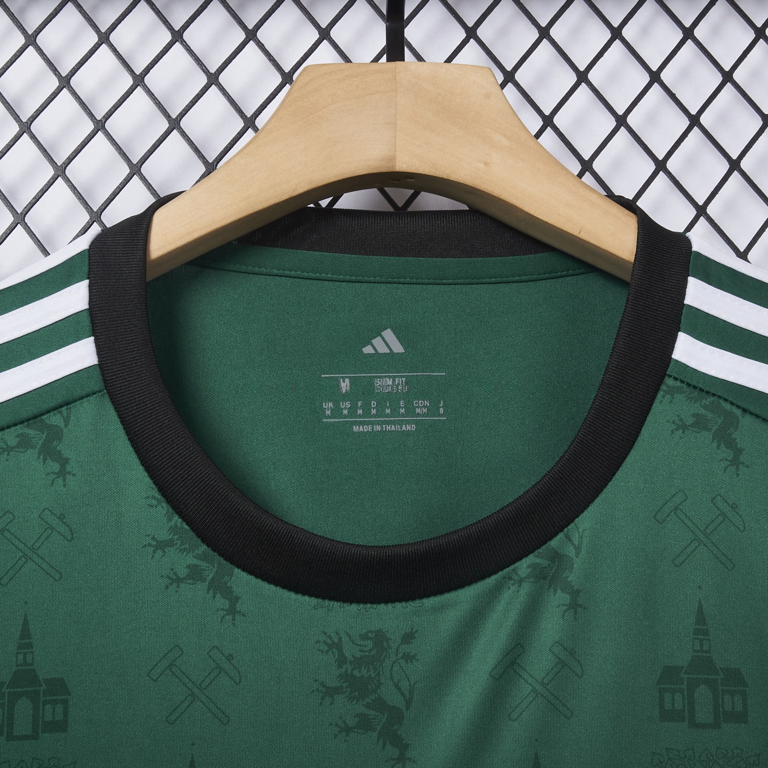 Schalke 04 25-26 150 Years of Gelsenkirchen Special Jersey - Fans Version - Unitedfutballjersey