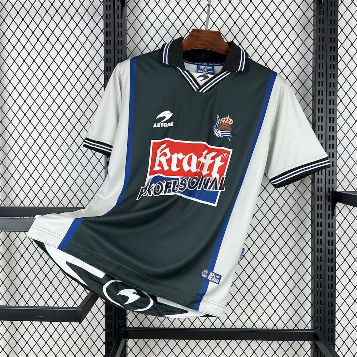 Retro Real Sociedad 2000-02 Away Jersey - Unitedfutballjersey