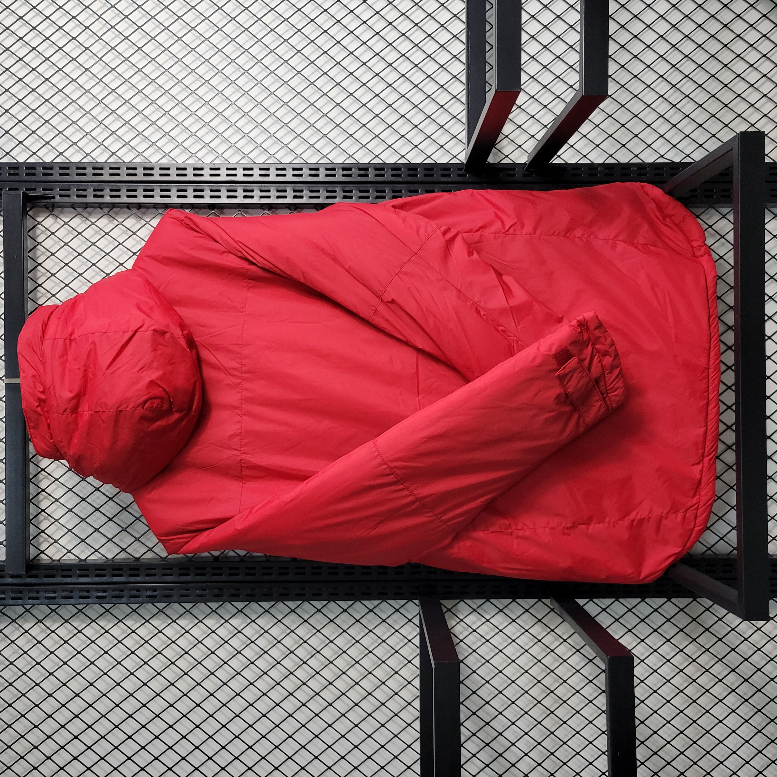 AC Milan 23-24 Men's Hooded Thermal Cotton Jacket - Red - Unitedfutballjersey