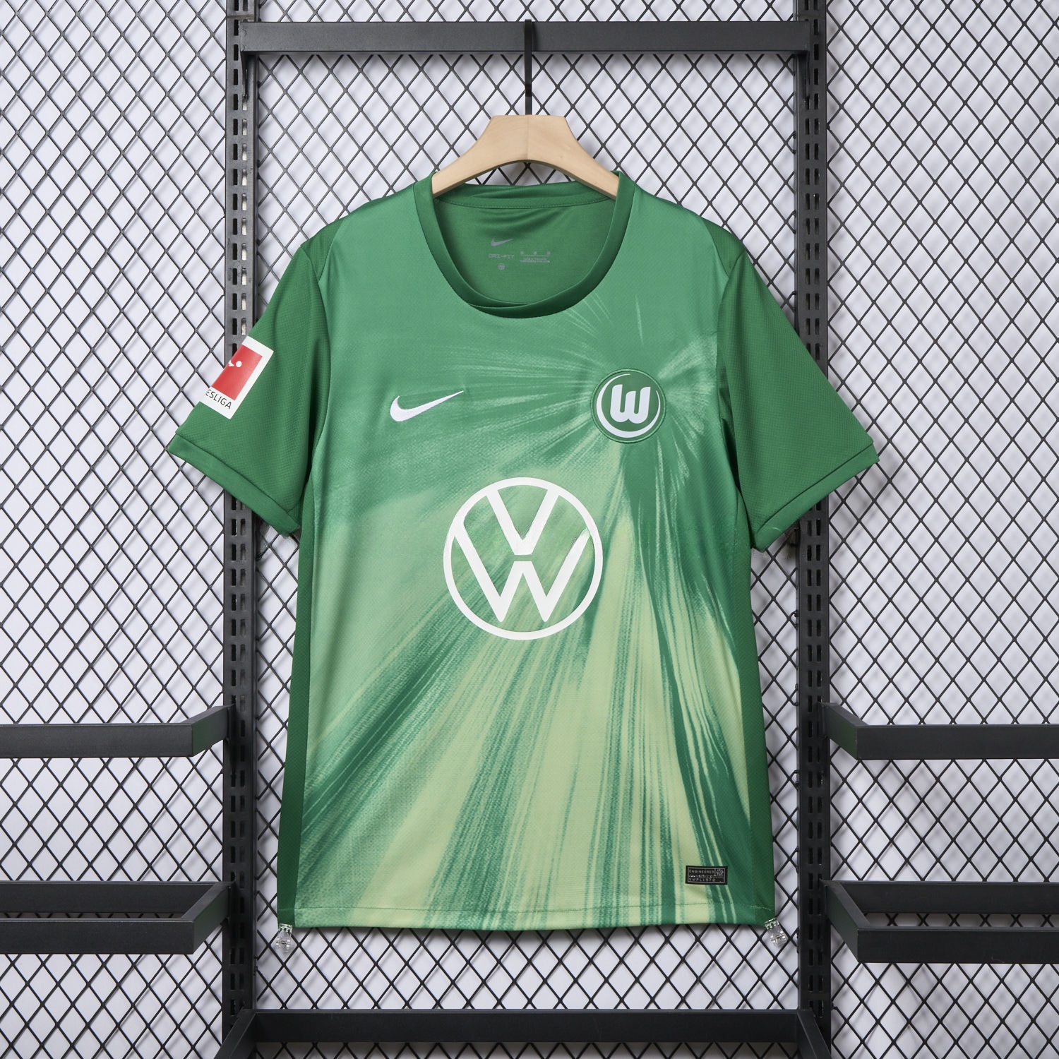 Wolfsburg 25-26 Home Jersey - Fans Version - Unitedfutballjersey