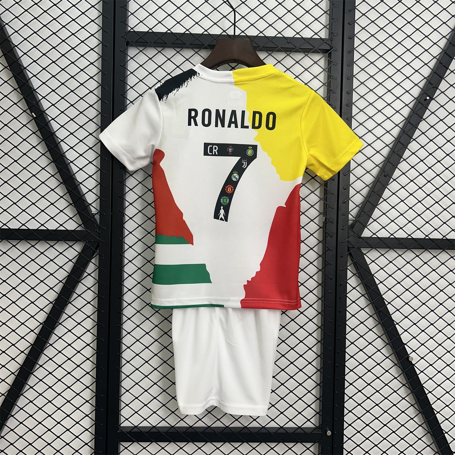 Cristiano Ronaldo Career Commemorative Kids Kit - Real Madrid Manchester United Juventus Portugal Al Nassr Sporting CP - Player Version - Unitedfutballjersey