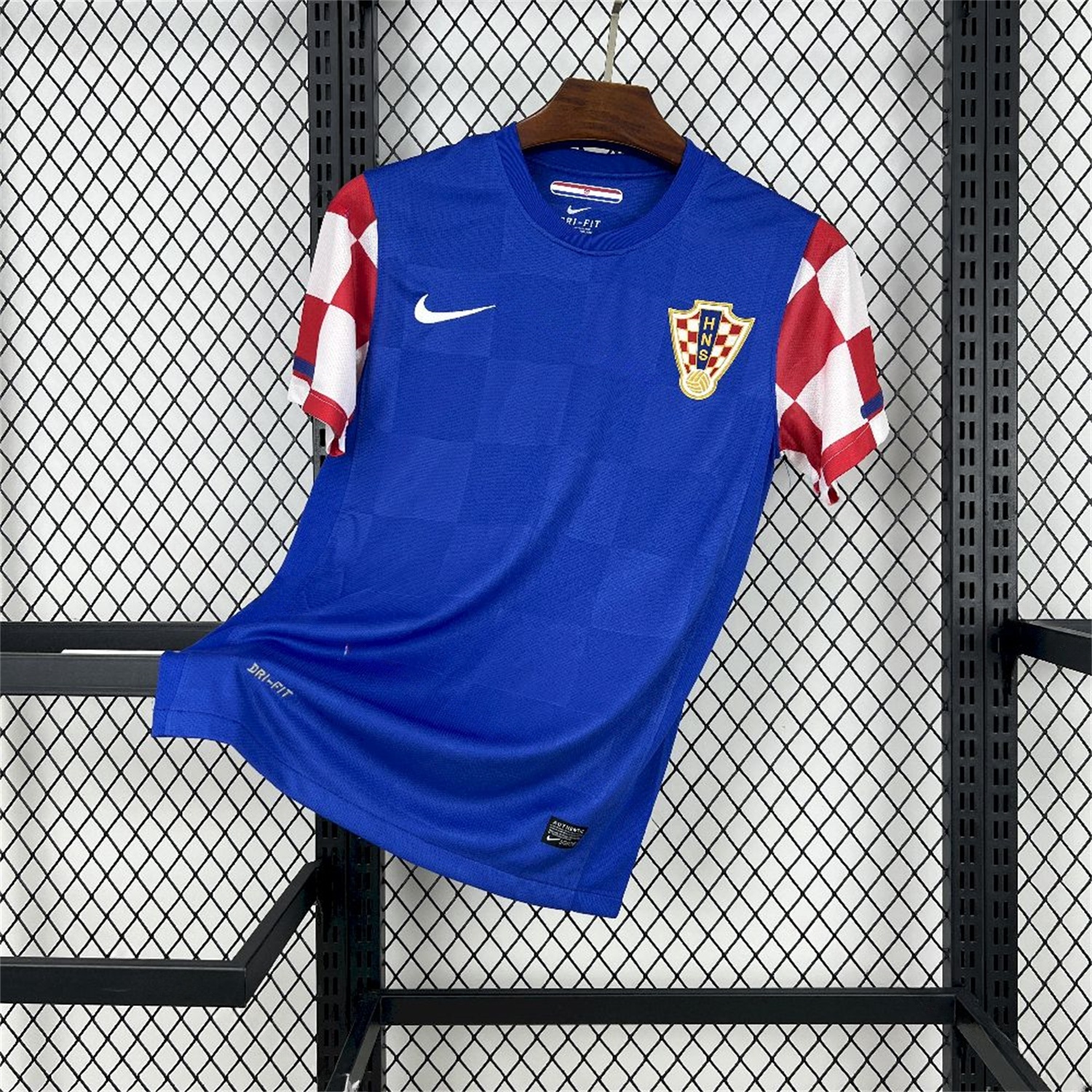 Retro Croatia 2010 Away Jersey - Unitedfutballjersey
