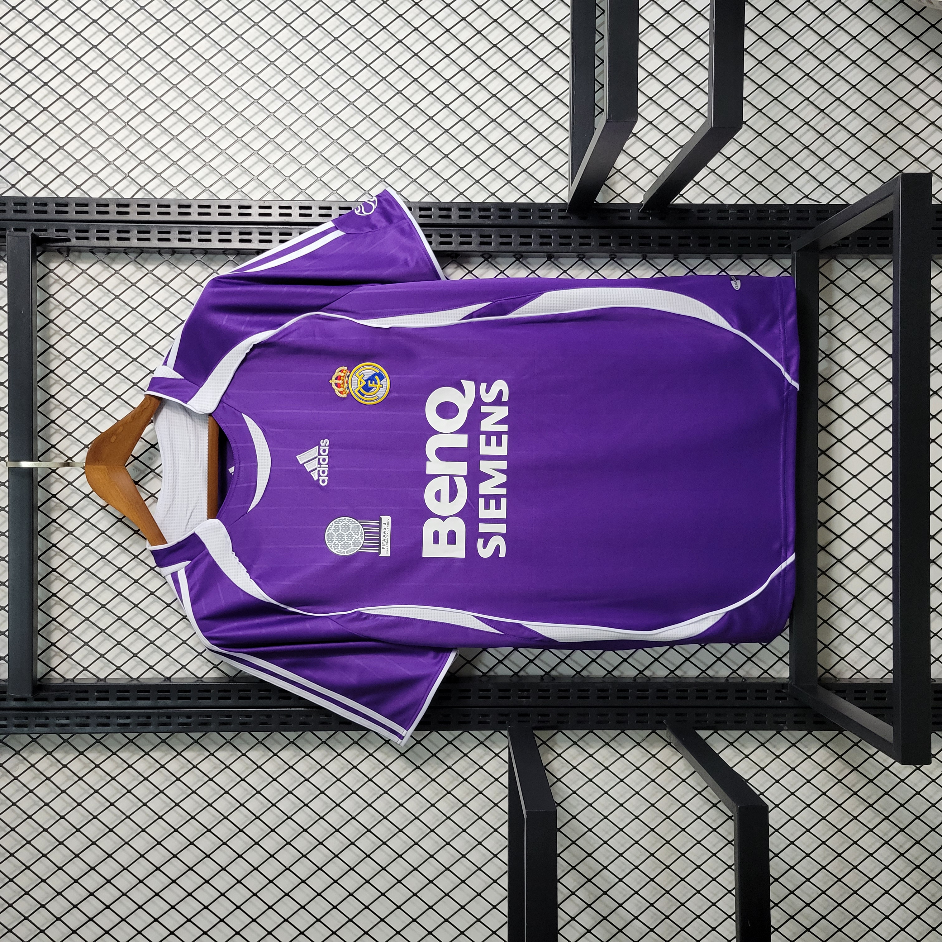 Retro Real Madrid 06-07 Third Jersey - Unitedfutballjersey