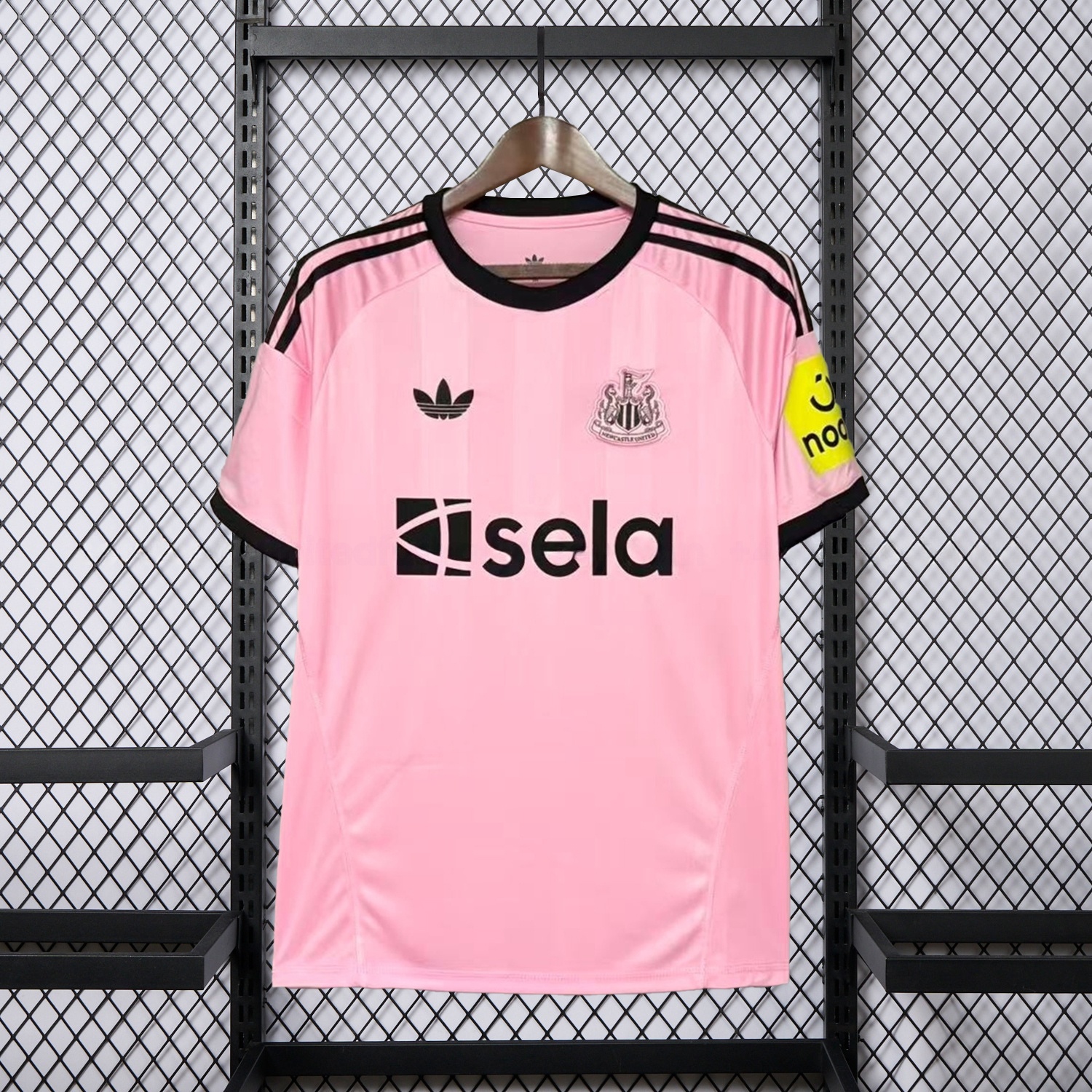 Newcastle United 25-26 Pink Special Jersey - Fans Version - Unitedfutballjersey