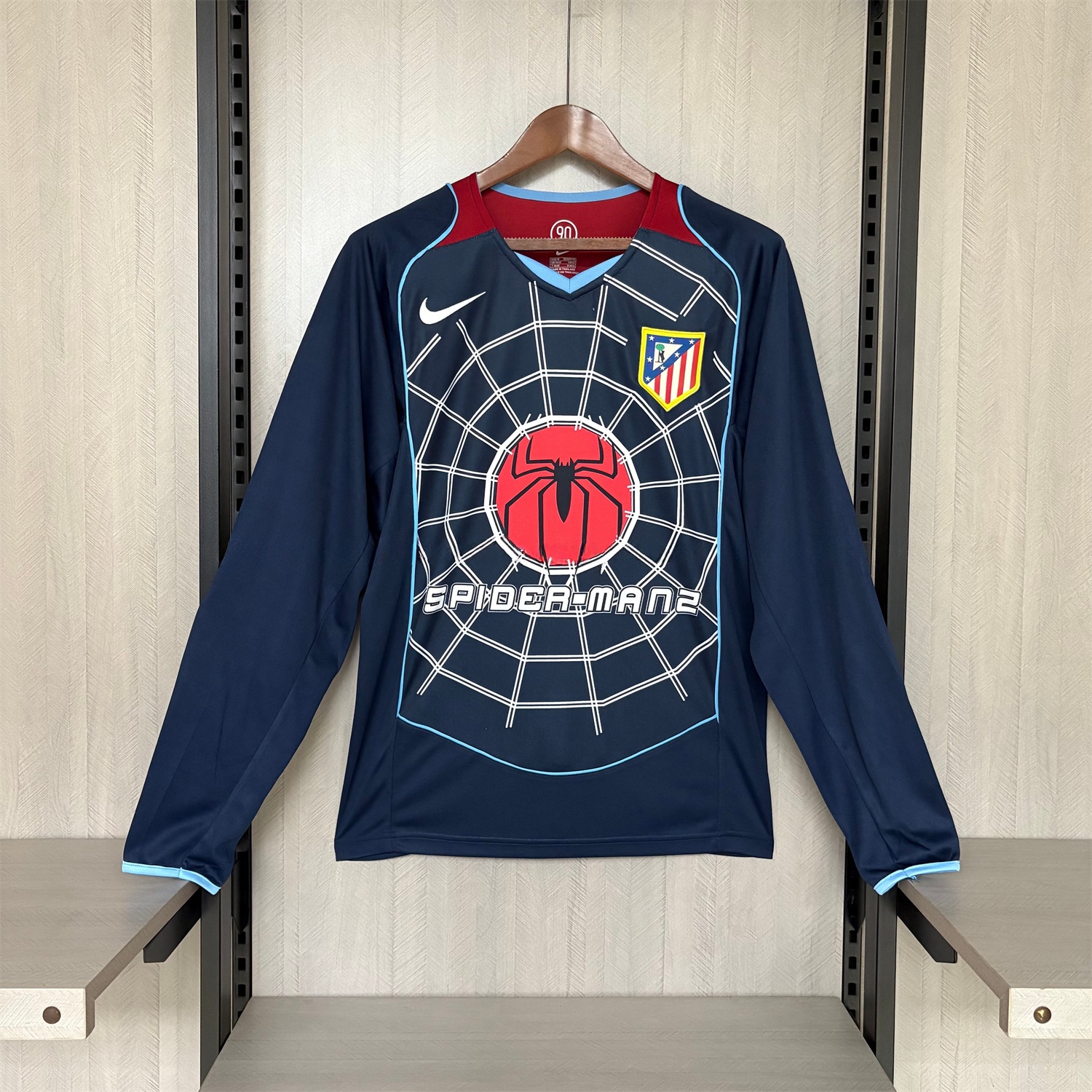 Retro Atletico Madrid 2004-05 Away Long Sleeves Jersey - S.p.i.d.e.r M.a.n - Unitedfutballjersey